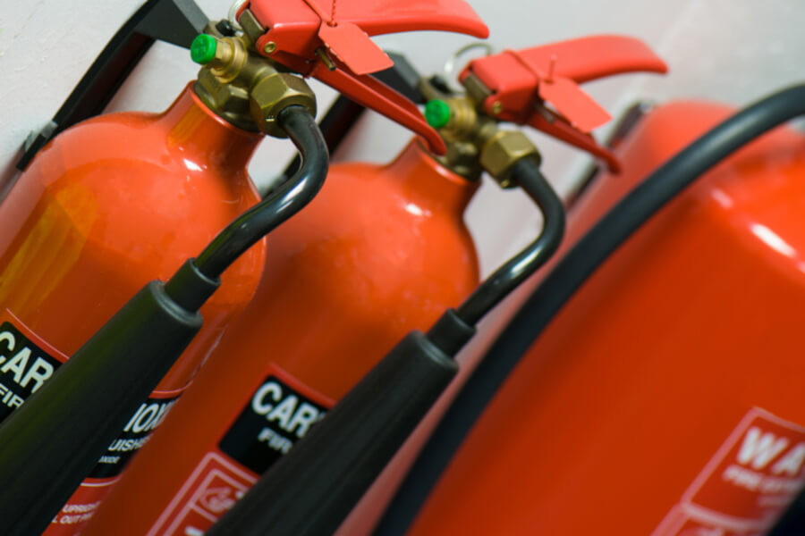 Using a Carbon Dioxide (CO2) Fire Extinguisher